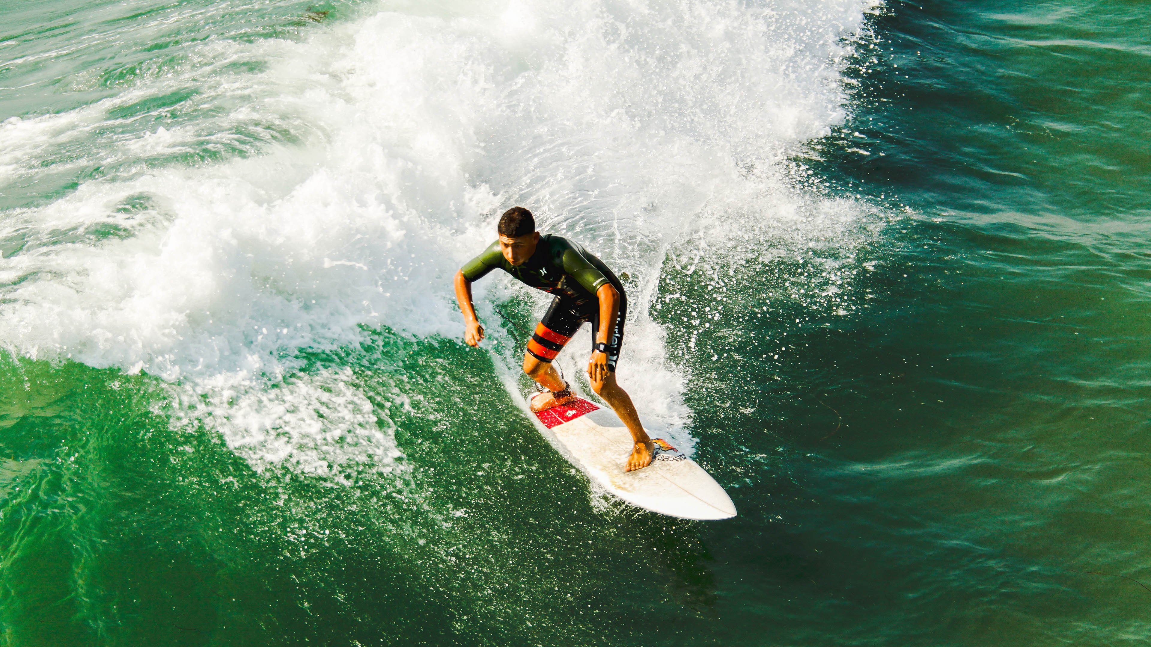 特色登山徒步，体验高原自然的奇妙魅力，登山 徒步
